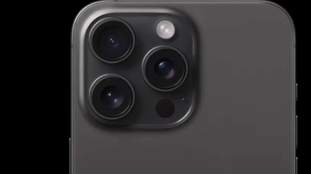 iPhone 15 Pro Max - New 7-lens Camera!!! 5x Telephoto lens!